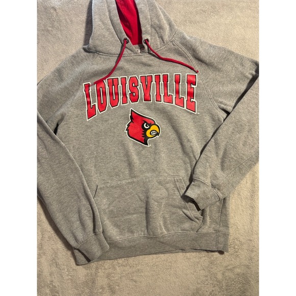 NCAA Other - Louisville Cardinals Hoodie Mens Medium Gray Red Pullover NCAA Sweatshirt